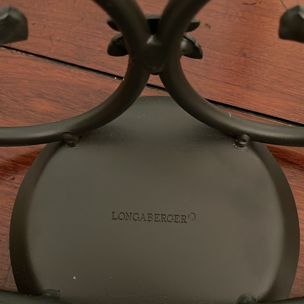 Longaberger candle holder - excellent condition. - Picture 2 of 2